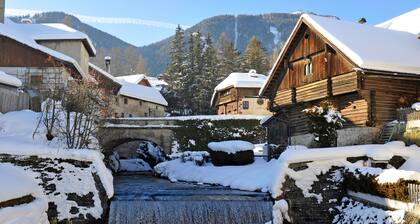 Holiday Apartment 'Haus Bergliebe' with Mountain View