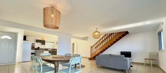 Whale Beach Villa by HILO Collection