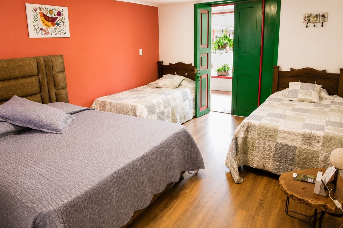 Standard-Vierbettzimmer | Kostenloses WLAN