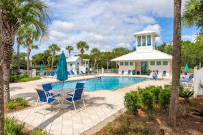 Bellview Pool - When you need a getaway, Beach Therapy is the cure! (Panama City Beach)