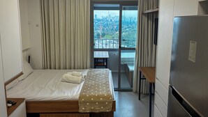 Ảnh chưa phân loại, 3 trong số 70 ảnh, nút