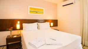 Unclassified image, 4 of 22, button - Quiet Retreat with Outdoor Swimming Pool Close to Vibrant Local Markets (Ceará)