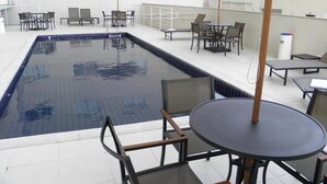 Unclassified image, 2 of 18, button - Well-Equipped Room for Budget Travelers - with Outdoor Swimming Pool and Sauna! (São João de Meriti)