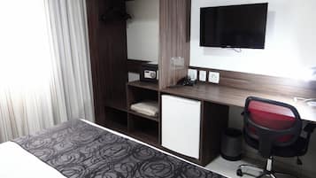 1 quarto, Wi-Fi de cortesia, roupa de cama