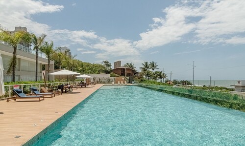 Apt w/ Balcony, BBQ & sea View Shc0801