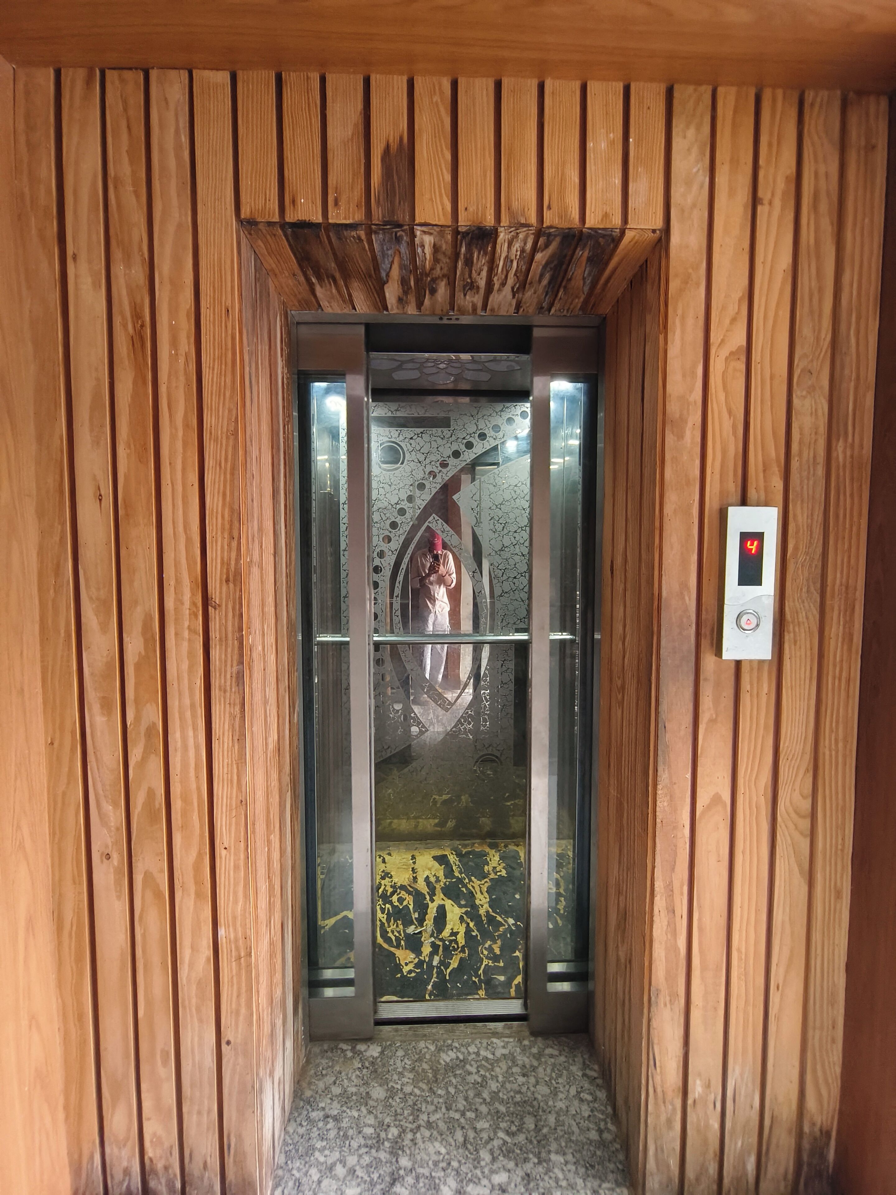 Elevator