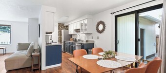 Park House - Modern, Convenient, Redmond Retreat