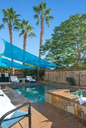 Pool - Early Check-In. AC Comfort + Pool, Spa +FAST WIFI (Coachella)