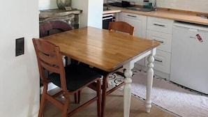 Dining - Stone House, Lavender Guest House in the center of Imroz (Çanakkale)