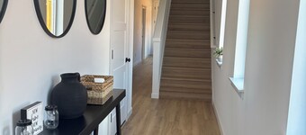 YOUR MT HOOD GATEWAY STARTS HERE! NEW 3 BD 2.5 BA HOME W/SMALL TOWN CONVENIENCE!