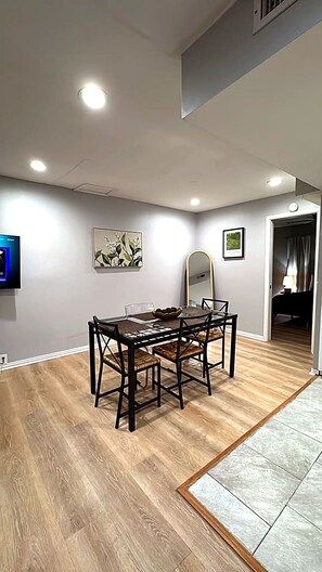 Dining - Historical Montrose 2 BRs /1ba with W/D apt4 (Houston)