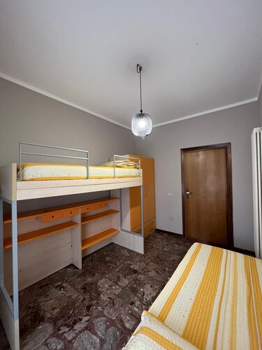 Spacious apartment in the historic center of Fondi