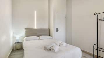 WiFi, bed sheets