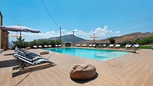 Pool - A Schietta Room – Sikania Agrirelais, Mountain View (Caccamo)