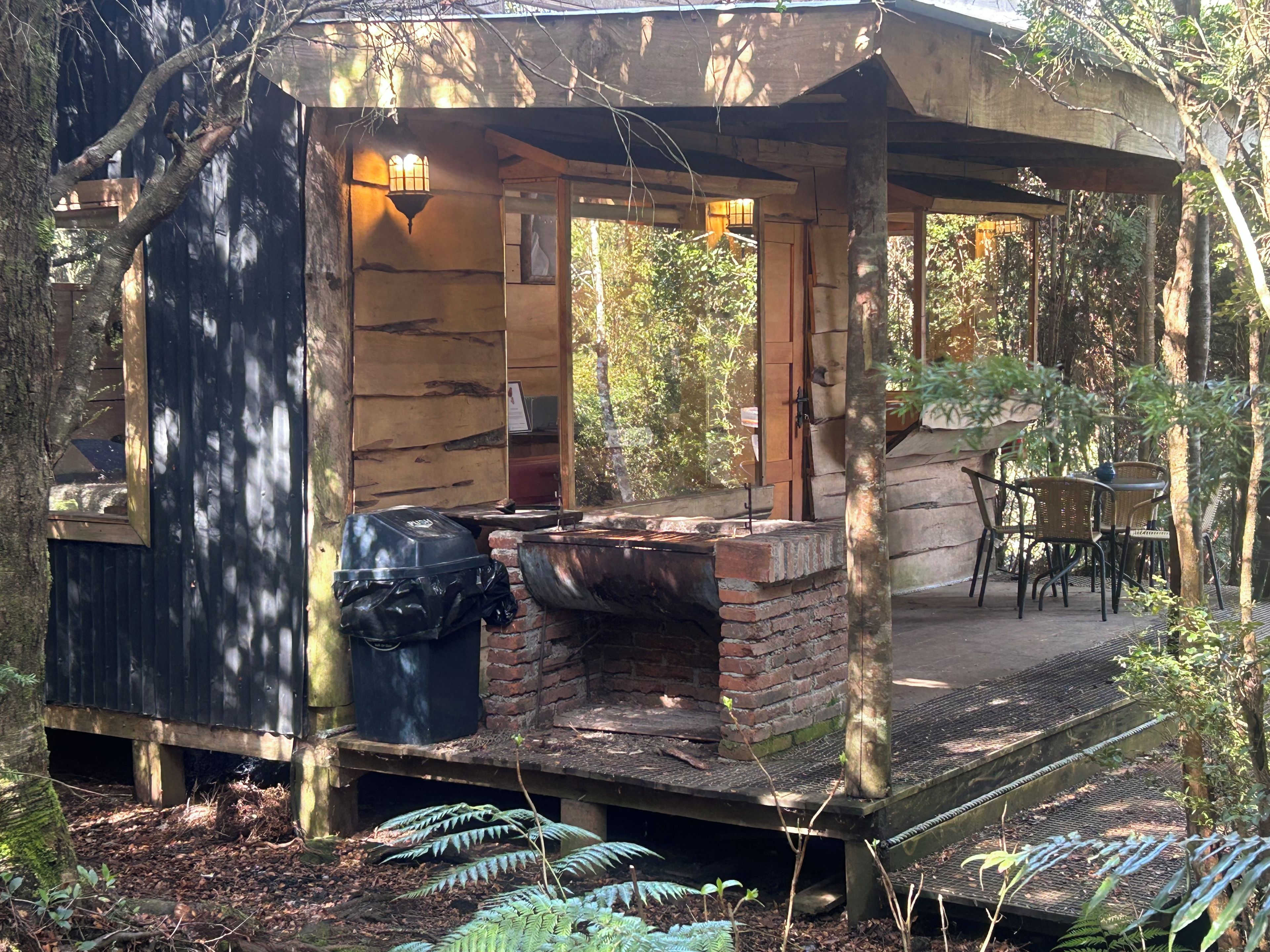 Cabaña clásica | Restaurante al aire libre
