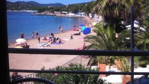 Unclassified image, 2 of 35, button - Vrbo Property (Roquebrune-sur-Argens)