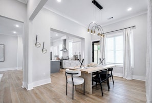 Dining - The Chatterbox, Pool, 4BR by Velvet Ditch Villas (Oxford)