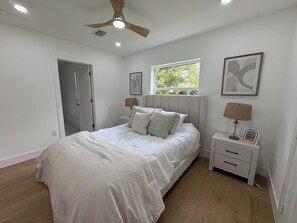 Room - Delightful 3-bedroom bungalow in Miami Springs (Miami Springs)