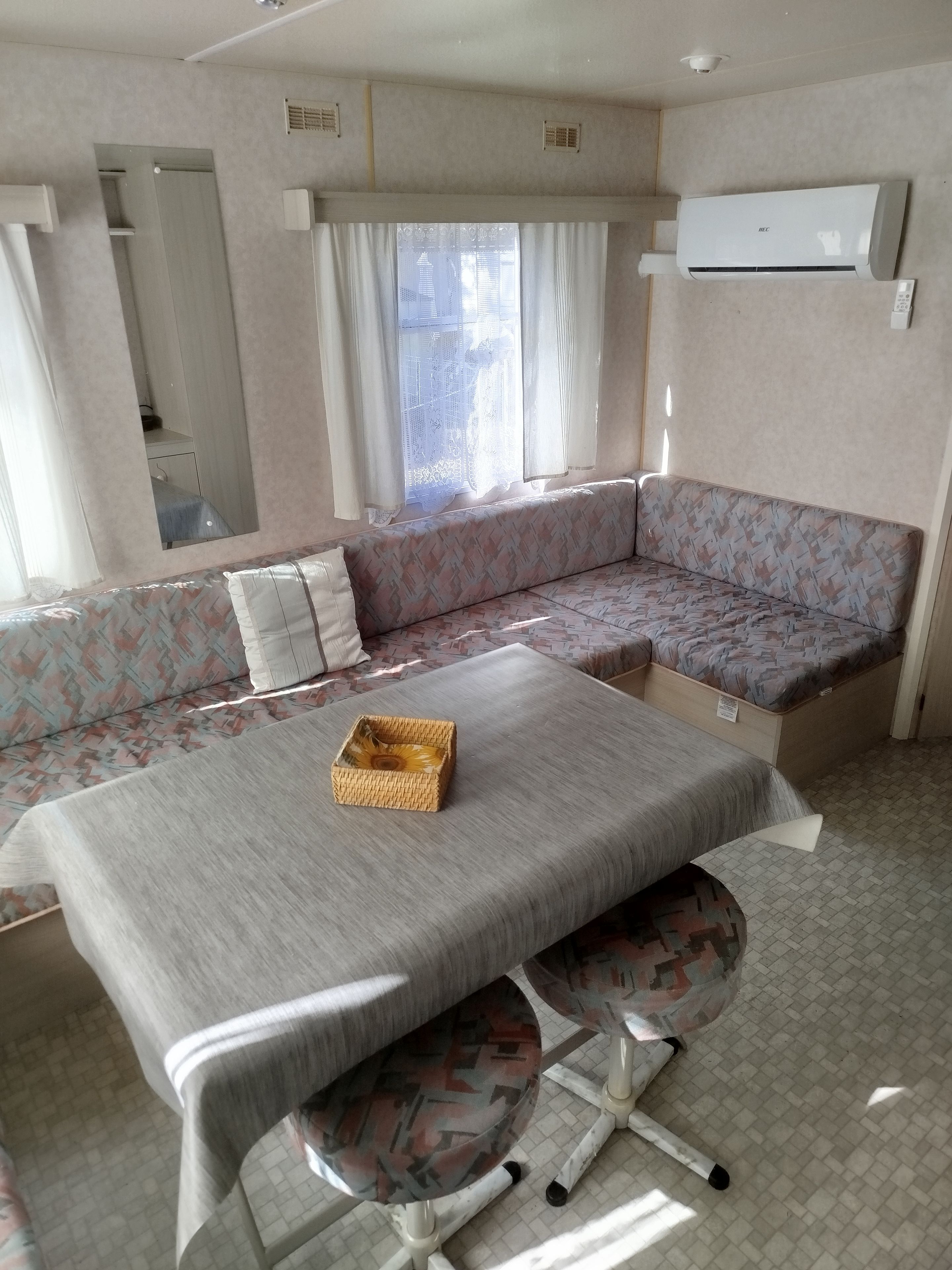 Air-conditioned Mobile Home, On The Edge Of The Beautiful La Coubre Forest - La Tremblade