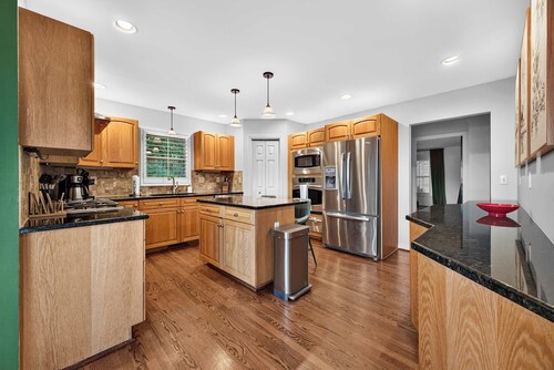 6BR Mountain Getaway  Pool  Hot Tub  Game Room