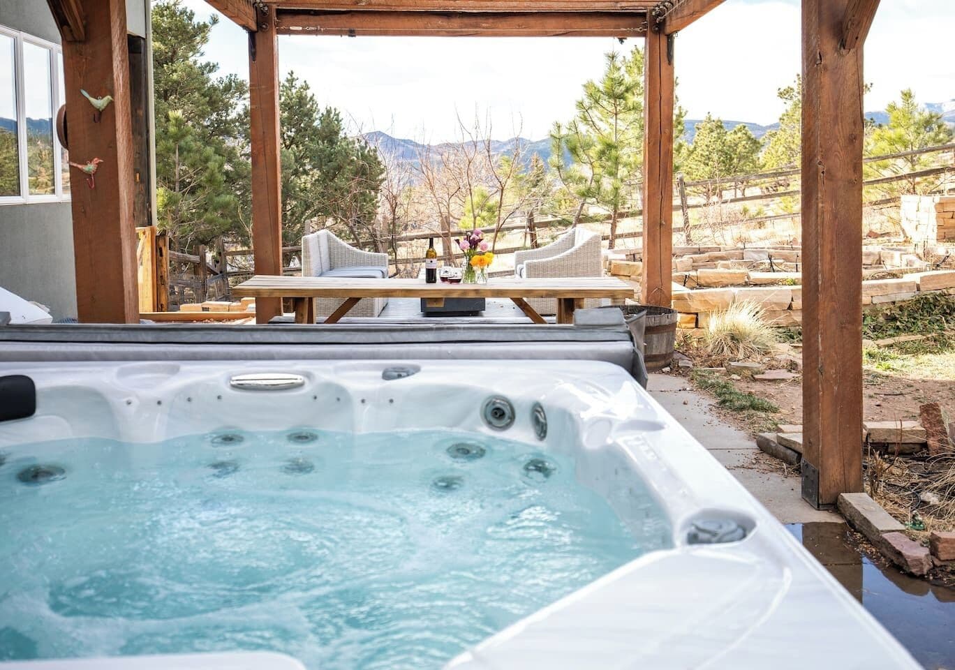 Bain à remous extérieur