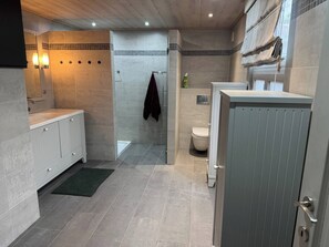 Unclassified image, 4 of 10, button - Room-guesthouse in Horse Farm Beveren (Beveren)