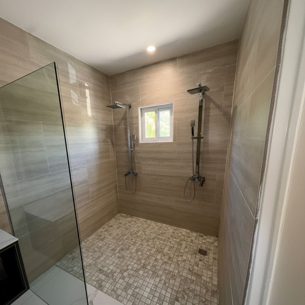 Deluxe Suite, 3 Bedrooms, Pool View | Bathroom