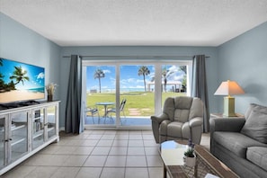 Living area - Beach view unit  103 (Longboat Key)