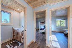 Unclassified image, 3 of 34, button - Yellowstone Retreat w/AC & wrap-around porch. Fly fish, trail riding, snowmobile (Island Park)