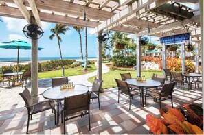 Outdoor dining - Family Friendly, Oceanside 2BR 2BA Condo - Hyatt Vacation Club Windward Pointe (Key West)