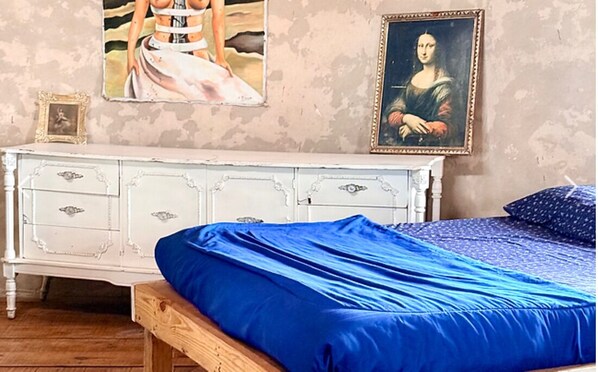 Room - Vrbo Property (Hidalgo)