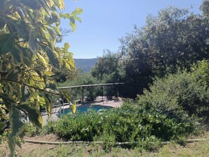 Property grounds - Vrbo Property (Berre-les-Alpes)