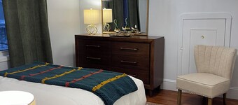 mid-century charm meets modern luxury.