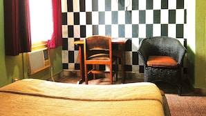 Desk, laptop workspace, free WiFi - Hôtel Belle Vue Yaounde (Yaoundé)