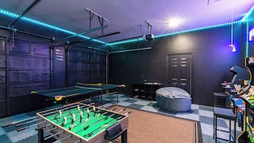 Spielezimmer