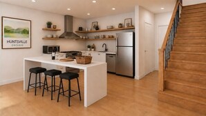 Private kitchen - Huntsville Lofts (Huntsville)