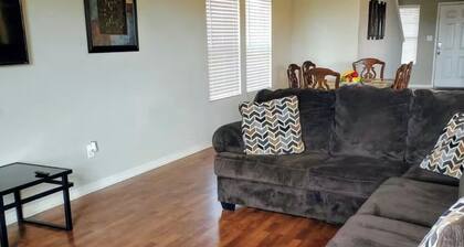 Beautiful 3-bedroom house in peaceful Madison