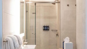 Bathroom - Deluxe 1BR w/ Kitchen, Heated Rooftop Pool & Gym | Near Glen Iris Park (Atlanta)
