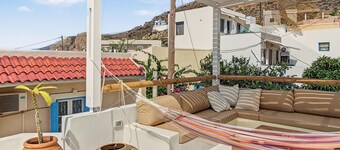 Maison Pnoé – Ihr Ferienhaus im Herzen von Arkasa mit Meer- und Sonnenuntergangsblick