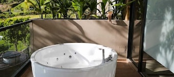 Hotel Velto Serene