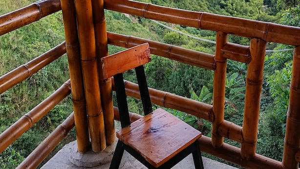 Gambar tidak terklasifikasi, 1 dari 73, tombol