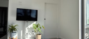 Prime Spot Stay - Entire guest suite