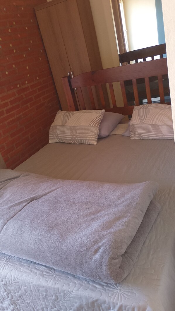Room - Vrbo Property (cunha)