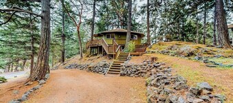 Unique Treetop Home with 360 Degree Deck