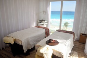 Unclassified image, 4 of 47, button - Beachfront studio 2/ Amazing Caribbean view (Cancún)