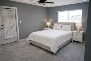 Room - Sun Devil at 5th & Mill - 3BR - ASU, Mill Ave & Spring Training (Tempe)