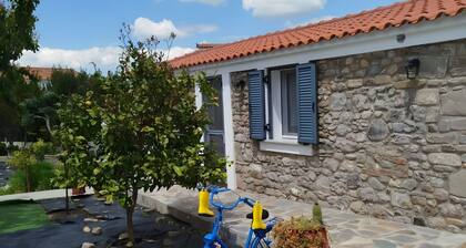 Holiday Home 'Lilly Of Lemnos' with Shared Terrace, Private Garden and Air Conditioning