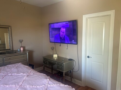 Cozy 1-bedroom condo in lovely Slidell with AC WiFi and fitness room