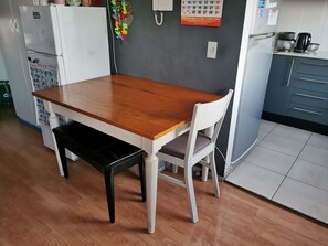 Private kitchen - Room-charming guest room in Regents Park (Regents Park)