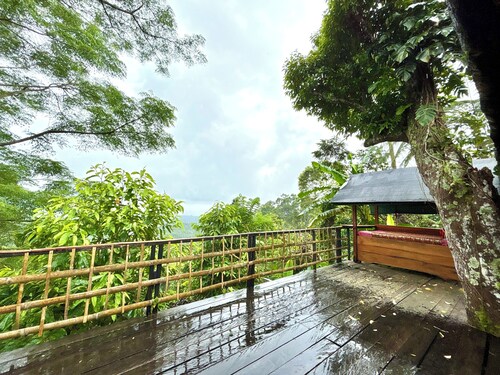Terrific 1-bedroom Suite Tent in peaceful Jatiluwih perfect for nature lovers
